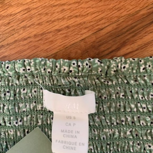 H&M floral flowy sleeved shirred back top size s nwt - Picture 3 of 7